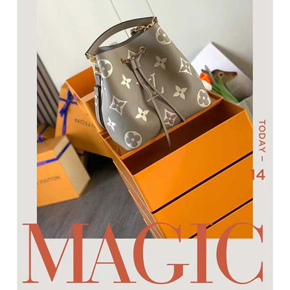 Louis Vuitton LV Women NéoNoé MM Bucket Bag Tourterelle Gray Cream Embossed Grained Cowhide Leather