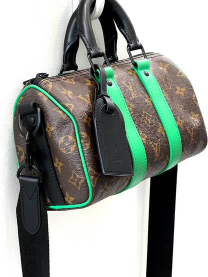 LOUIS VUITTON MONOGRAM KEEPALL BANDOULIERE 25 HANDBAG
