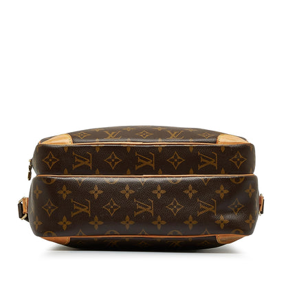 Louis Vuitton Monogram Nil Crossbody Bag (SHG-7e8FTi)