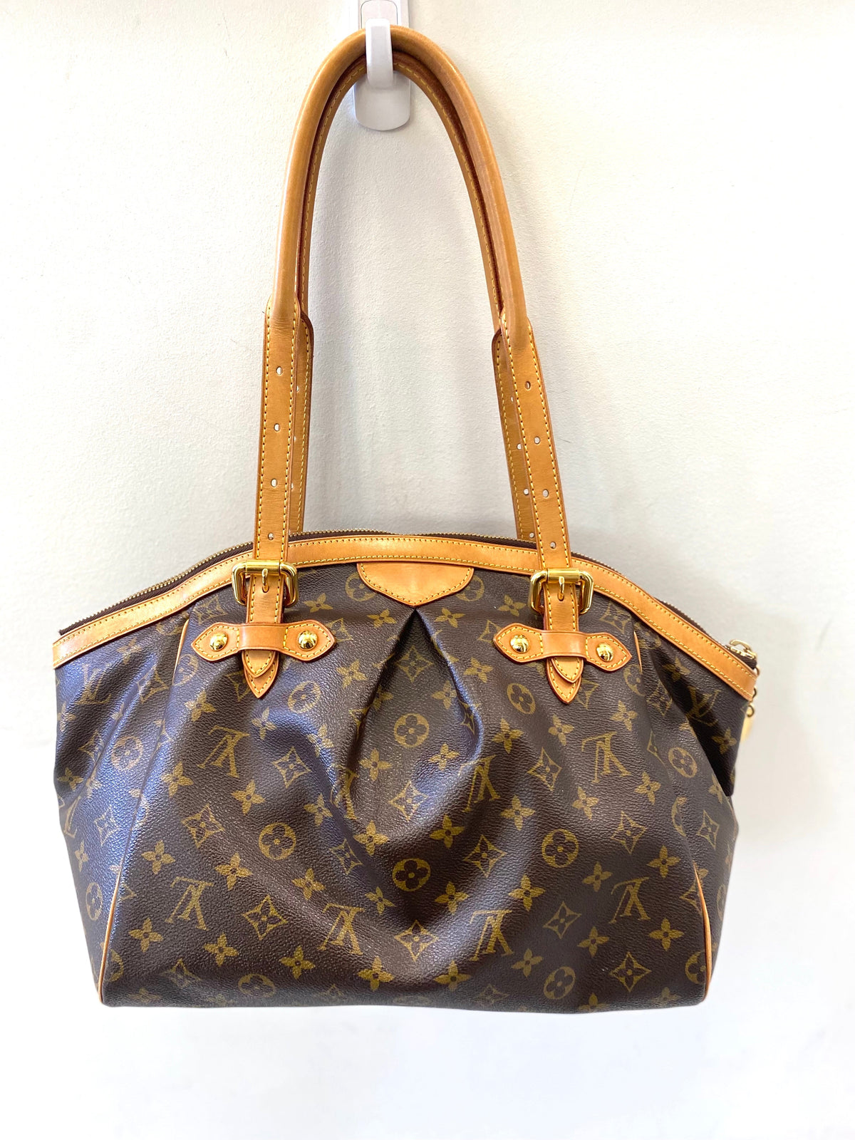 LOUIS VUITTON MONOGRAM TIVOLI GM BAG