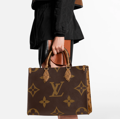 LOUIS VUITTON ONTHEGO MM MONOGRAM TOTE BAG