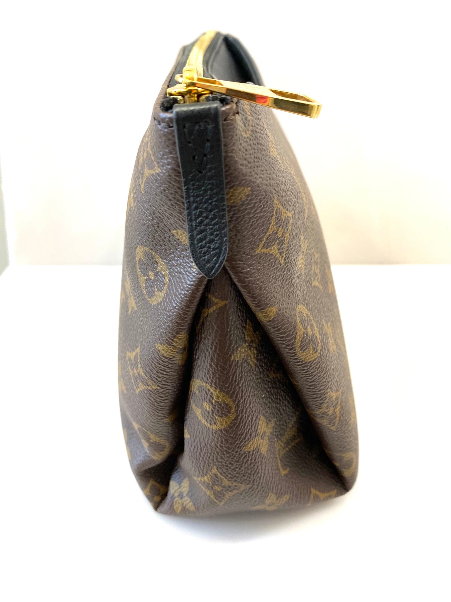 LOUIS VUITTON PALLAS MONOGRAM COSMETIC POUCH