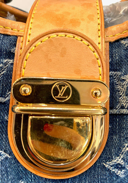 LOUIS VUITTON PLEATY MONOGRAM BLUE DENIM HANDBAG