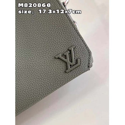 Louis Vuitton Unisex Fastline Wearable Wallet Khaki Green Cowhide Leather