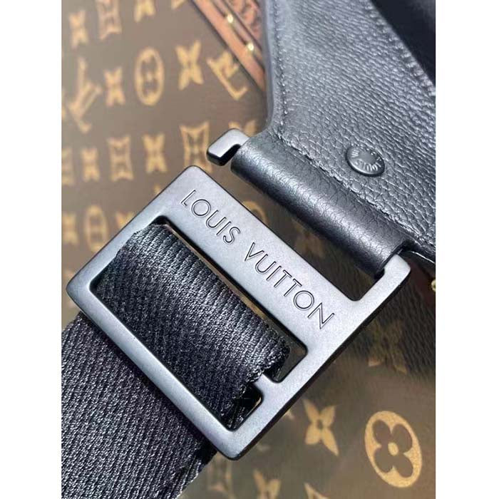 Louis Vuitton Unisex LV Aerogram Takeoff Sling Black Grained Calf Leather