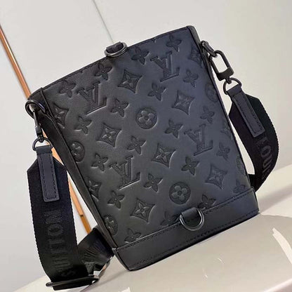 Louis Vuitton Unisex Noe Sling Black Calf Leather Textile Lining Drawstring Closure