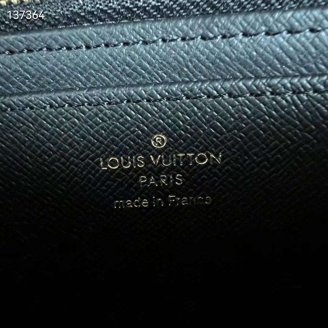 Louis Vuitton Unisex Twist Wallet Black Gold Epi Grained Cowhide Leather