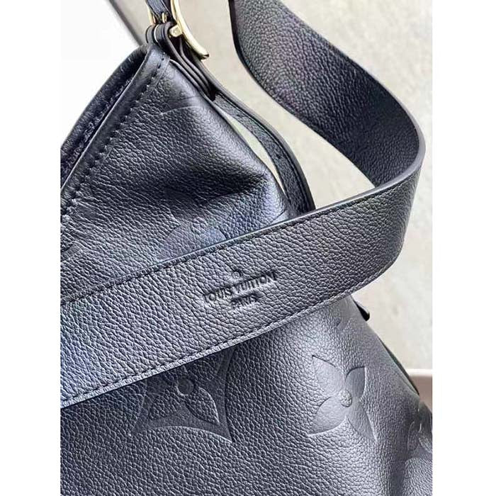 Louis Vuitton Women LV CarryAll MM Handbag Black Embossed Supple Grained Cowhide Leather