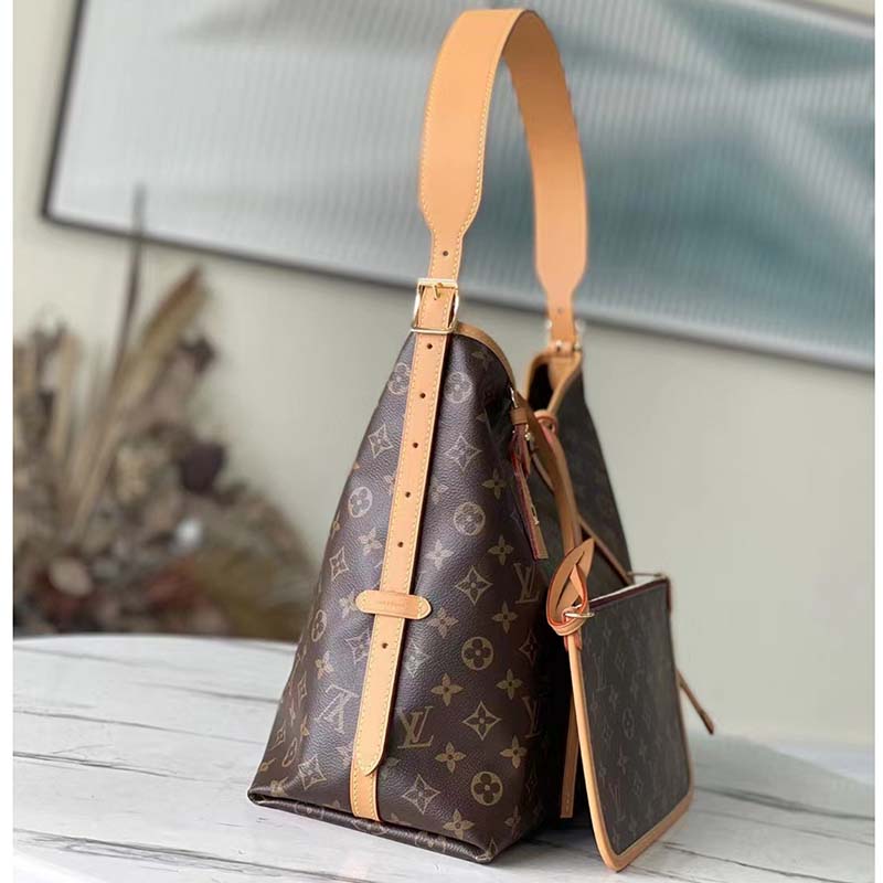 Louis Vuitton Women LV CarryAll MM Handbag Brown Monogram Coated Canvas