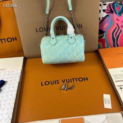 Louis Vuitton Women LV Speedy Bandouliere 20 Bag Green Embossed Grained Cowhide Leather