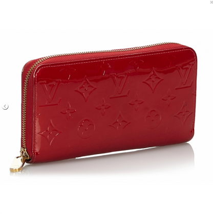 LOUIS VUITTON Monogram Vernis Pomme D'Amour WALLET