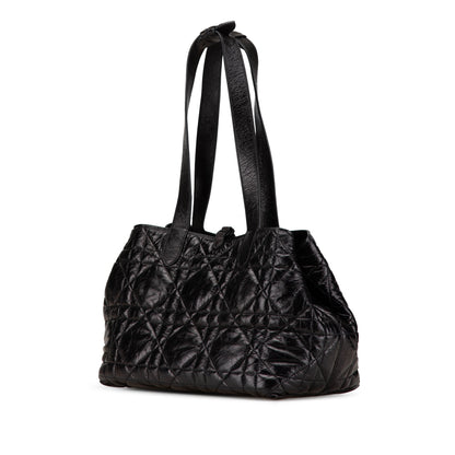 Medium Macrocannage Calfskin Toujours Handbag