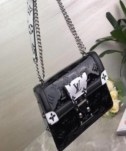 LV Wynwood Monogram Vernis Noir