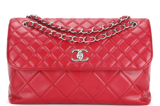 CHANEL RED QUILTED LAMBSKIN 32CM SHOULDER BAG (1466xxxx) SILVER HARDWARE, NO  & DUST COVER