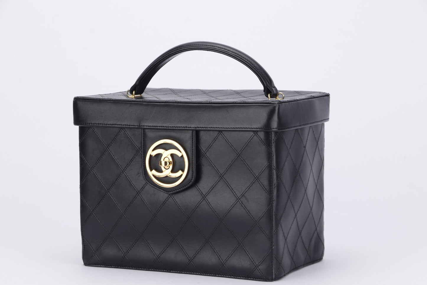 Chanel Vintage Vanity Case (259xxxx) Black Quilted Lambskin, Gold Hardware, with Strap & , no Dust Cover