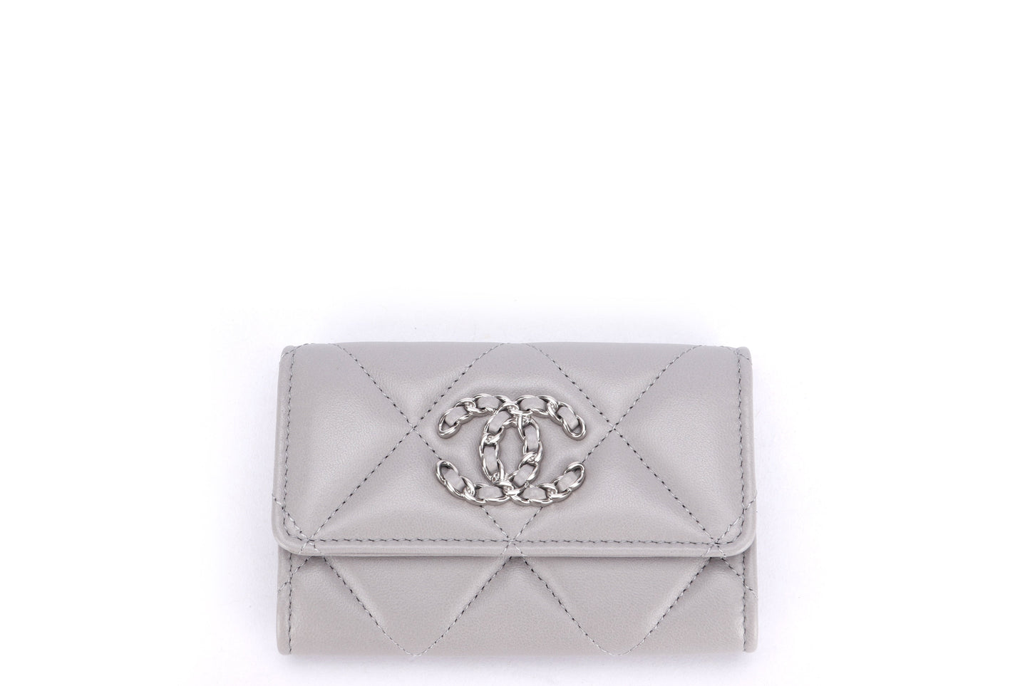Chanel 19 Light Grey  Case (T9PGxxxx), Silver Hardware, with Dust Cover & Box