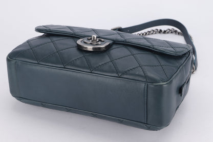 CHANEL COCO SPORRAN FLAP (1818xxxx) JUMBO DARK GREEN QUILTED CALFSKIN RUTHENLUM HARDWARE, WITH DUST COVER & BOX, NO