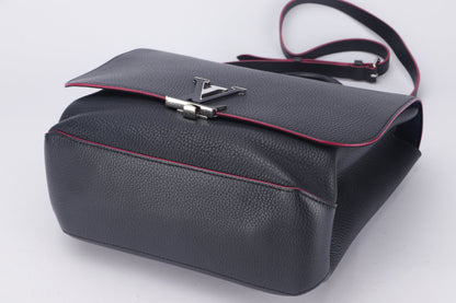 LOUIS VUITTON M42285 VOLTA (MI1186) PM SIZE, BLACK LEATHER, WITH STRAP & DUST COVER