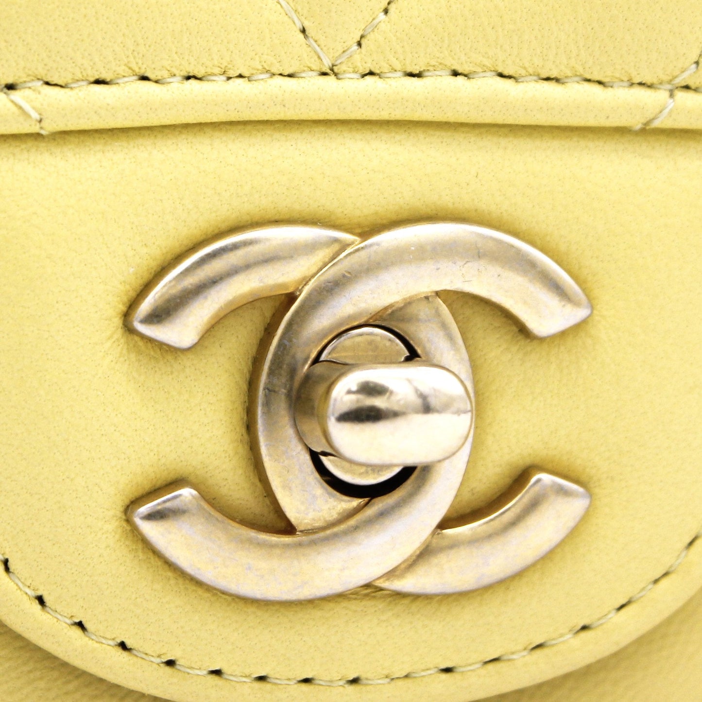 Classic Flap Mini Chevron Lambskin Yellow