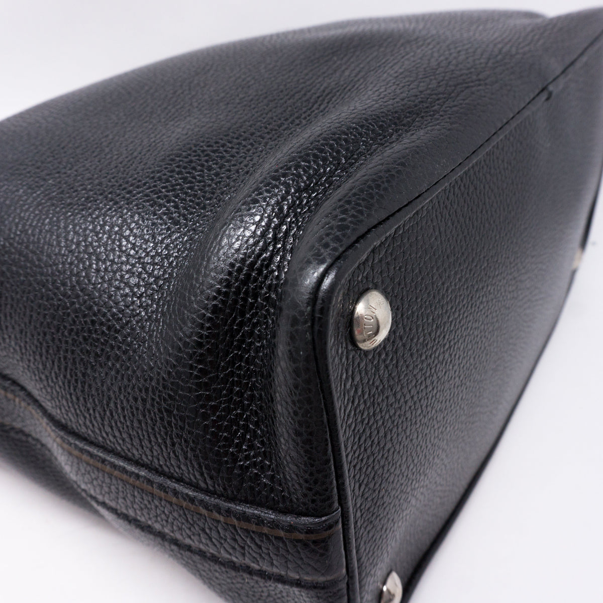 Louis-vuitton Tobago Trunks & Bags Black Suhali Leather