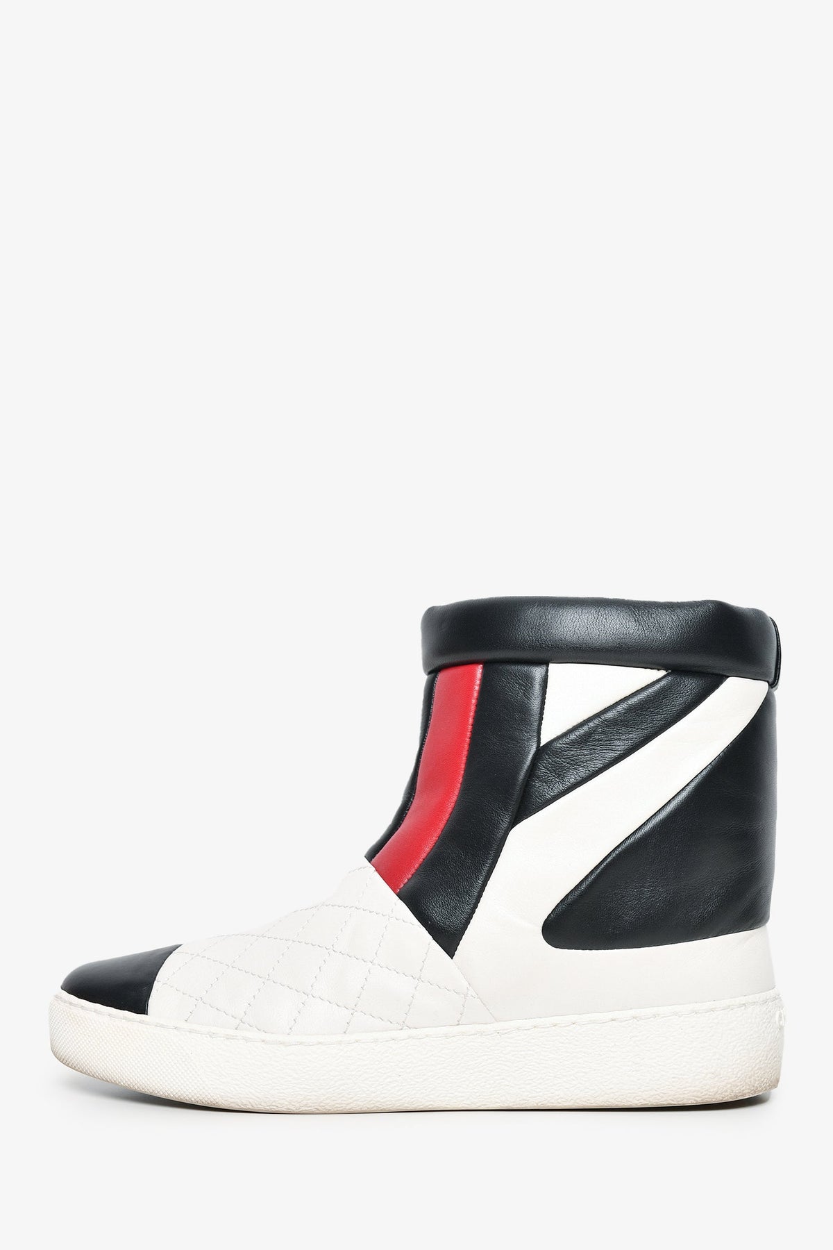 Chanel White/Black/Red Leather Quilted Ankle Boots Size 37
