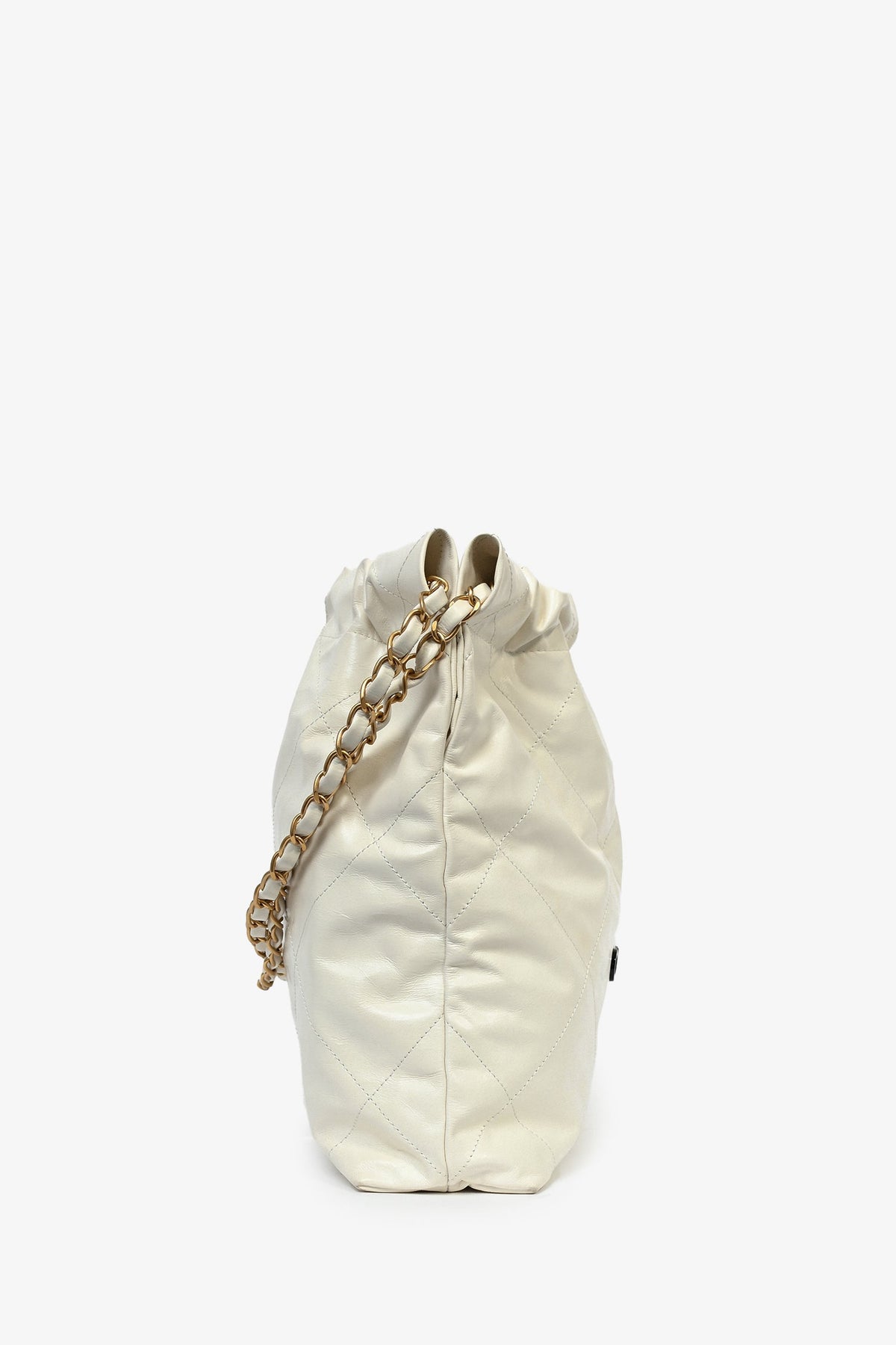 Pre-Loved Chanel™ White Leather Small Chanel 22 Shoulder Bag