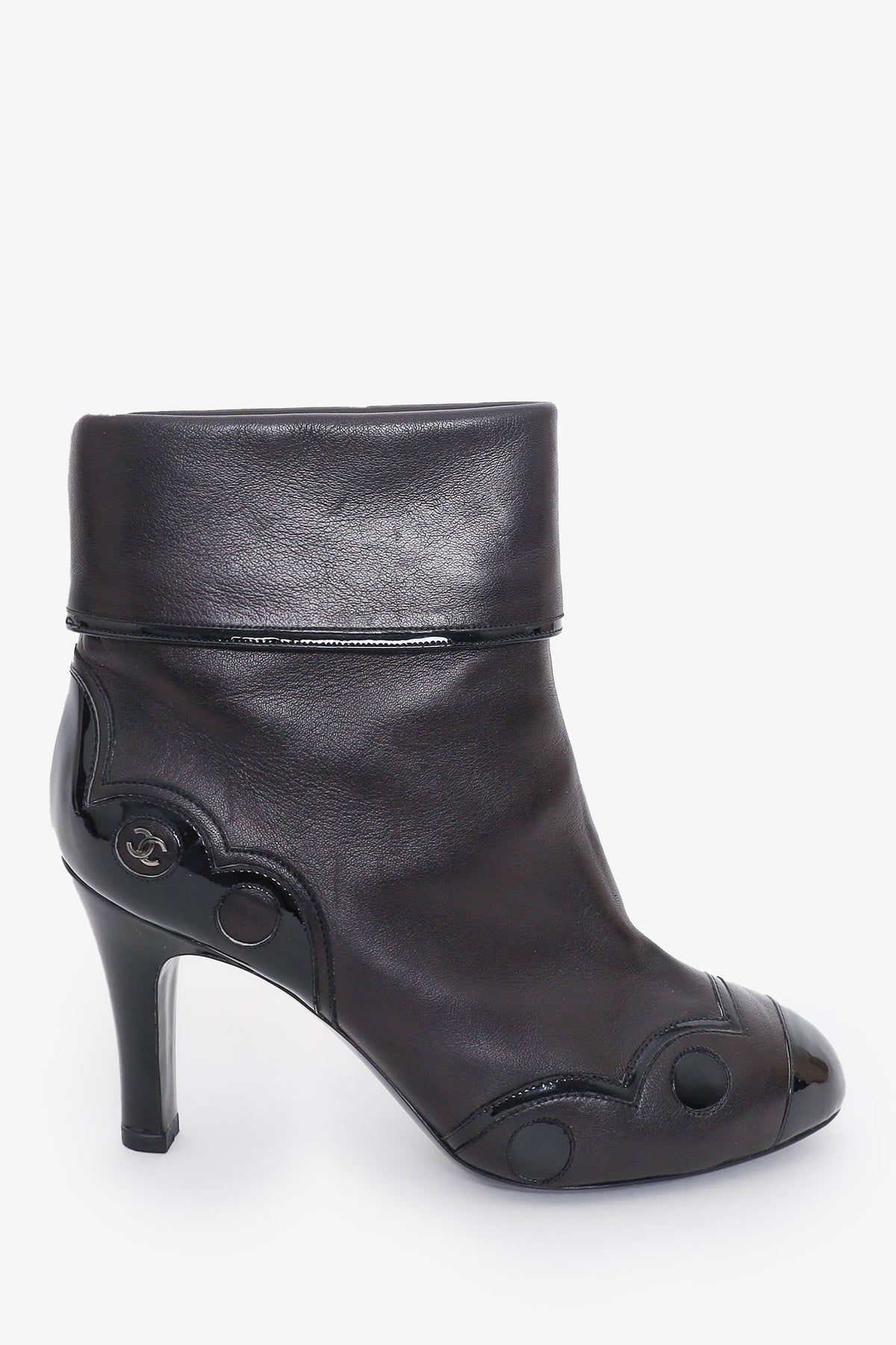 Chanel Black Leather/Patent Leather Detail \'CC\' Ankle Boots Size 37