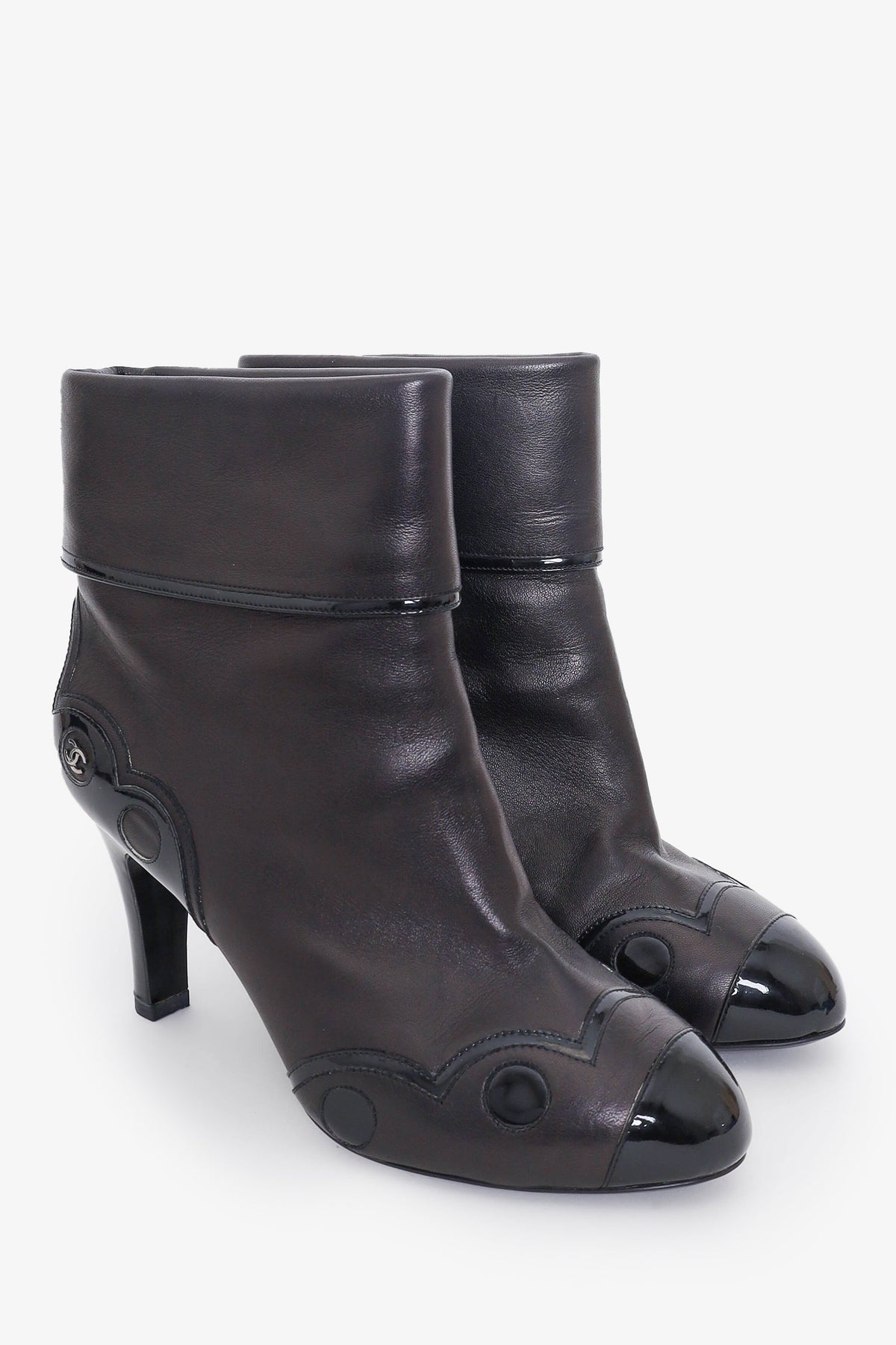 Chanel Black Leather/Patent Leather Detail \'CC\' Ankle Boots Size 37
