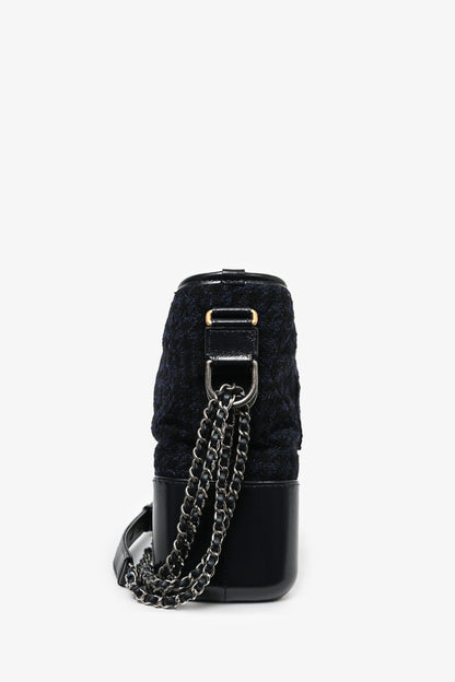 Pre-loved Chanel™ 2017 Navy/Black Tweed Hobo Large Gabrielle Crossbody Bag