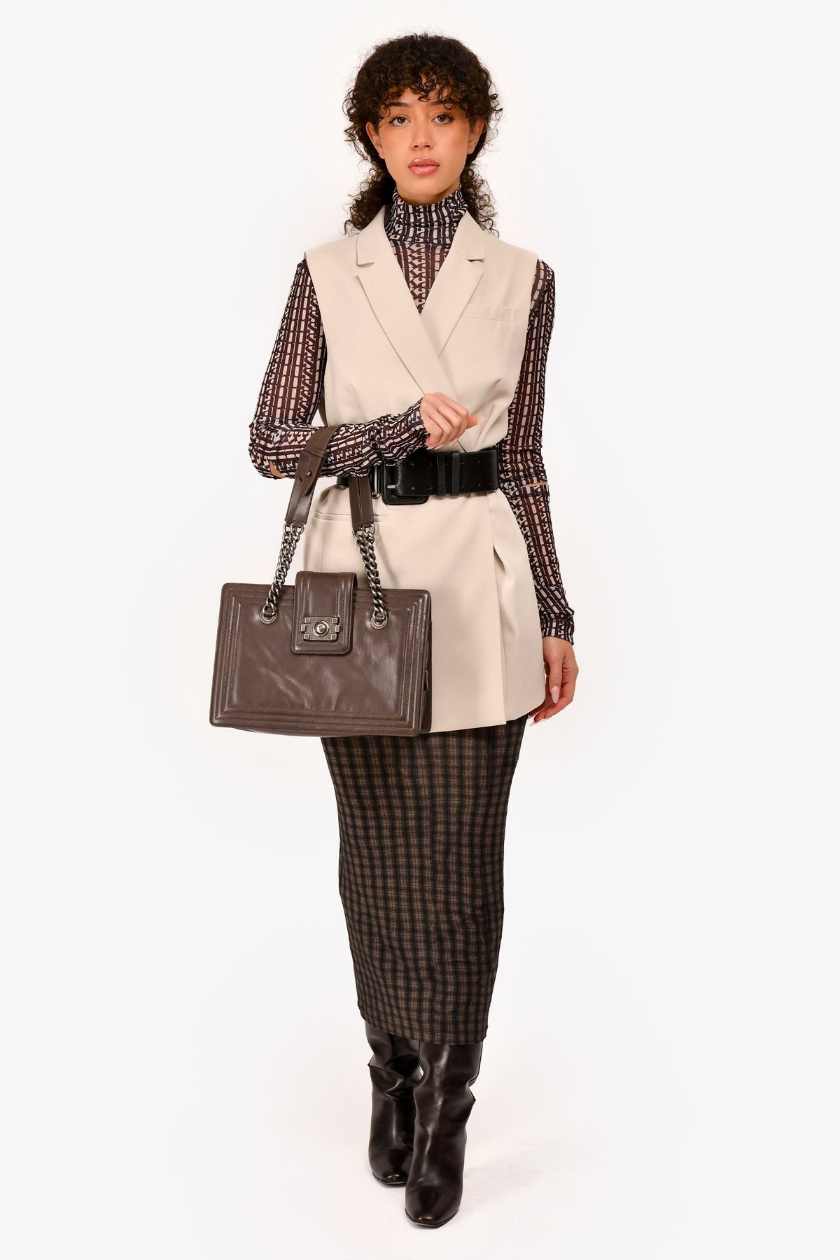 Pre-Loved Chanel™ 2011 Grey Leather Reverso Boy Bag (As Is)