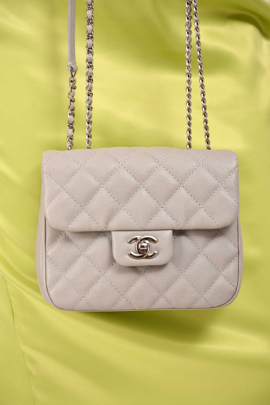 Pre-Loved Chanel™ 2018 Light Grey Caviar Small Urban Companion Bag