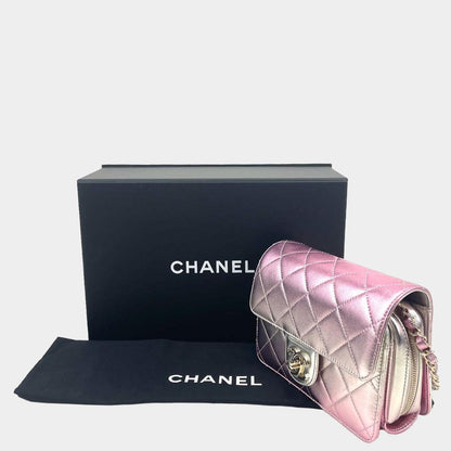 CHANEL 2021 Metallic Lambskin Like A Wallet Flap Golden Pink