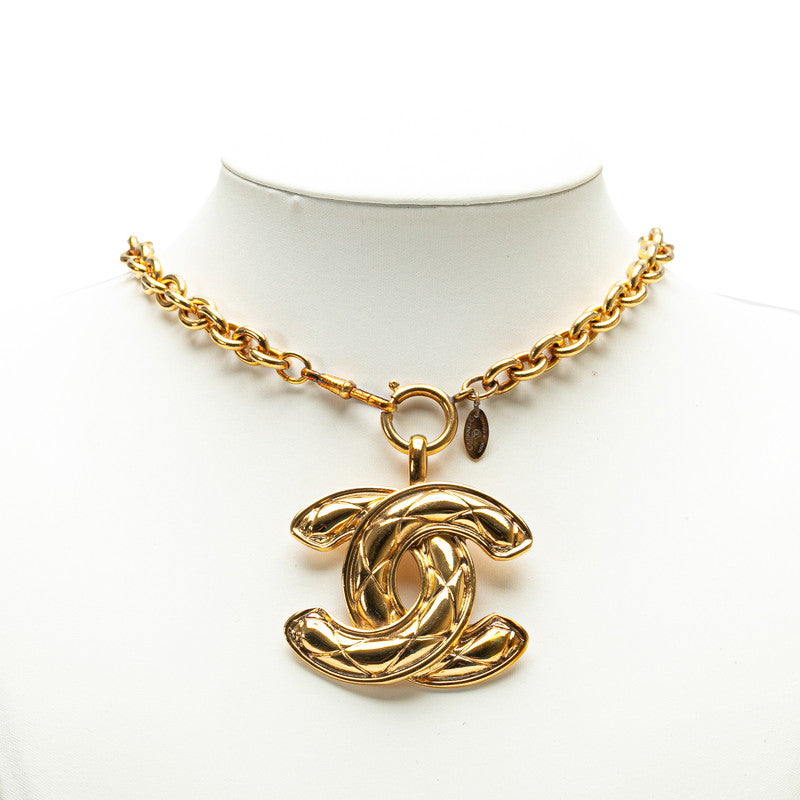 Chanel Quilted CC Logo Pendant Necklace Metal Necklace in Good condition