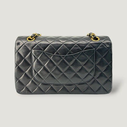 CHANEL CLASSIC MEDIUM BAG