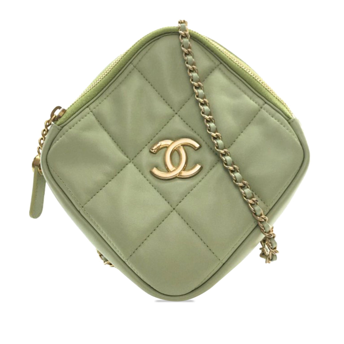 CHANEL CC Lambskin Diamond Clutch with Chain Crossbody Bag