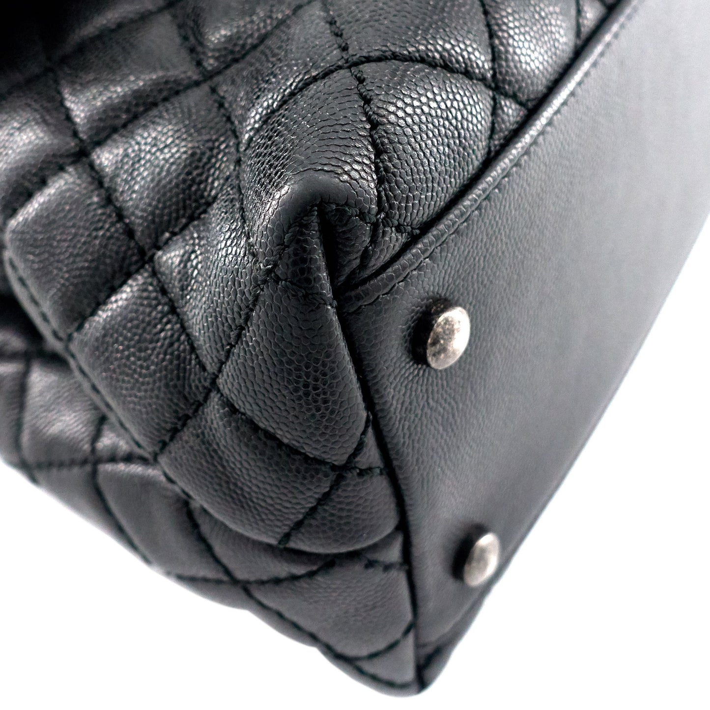 Coco Top Handle Medium Caviar Leather Bag