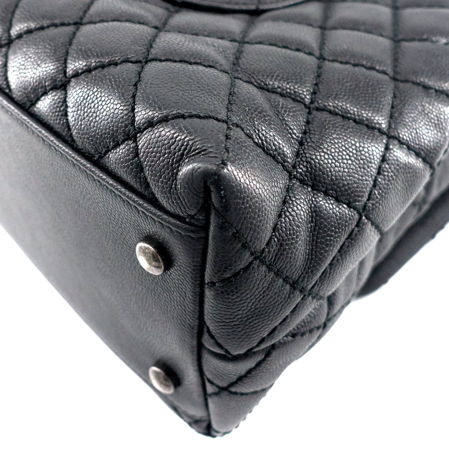 Coco Top Handle Medium Caviar Leather Bag