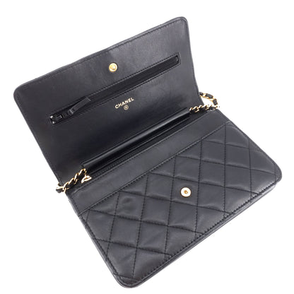 Wallet on Chain Lambskin Leather Bag