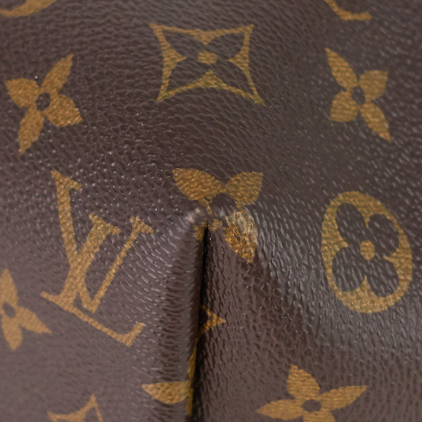 LOUIS VUITTON Turenne MM Monogram Canvas Bag