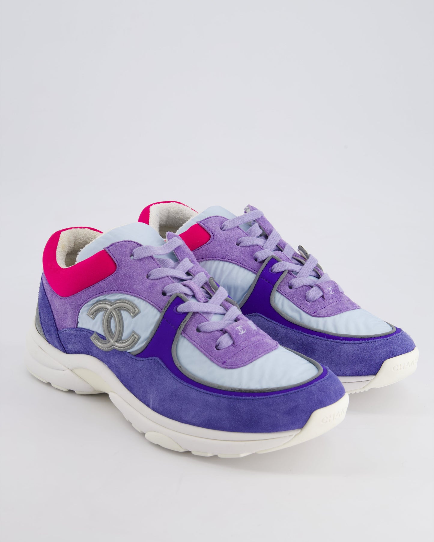 Chanel 21/P Lilac Suede Sneakers with CC Logo Detail Size EU 42