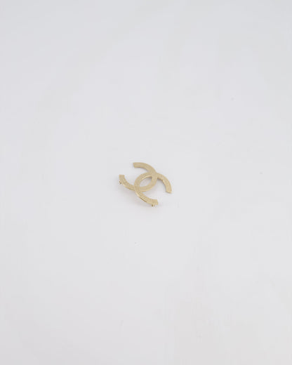 Chanel 16B Champagne Gold CC Textured Brooch