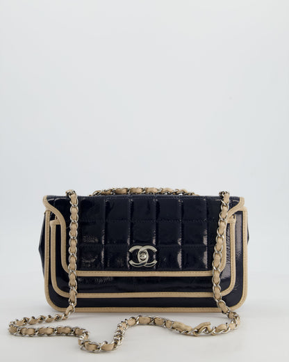 Chanel Chocolate Bar Flap Shoulder Bag in Navy Patent Leather with Silver Hardware