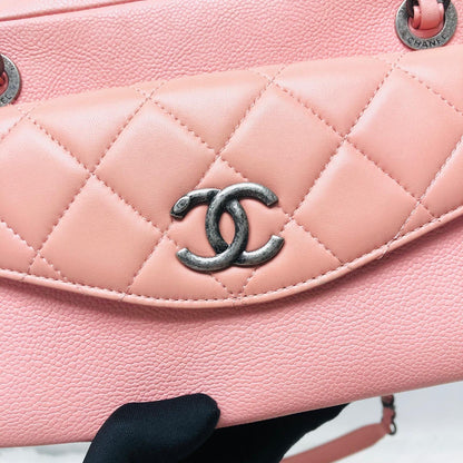 Pink Caviar and Quilted Lambskin Leather Coco Break Camera Bag