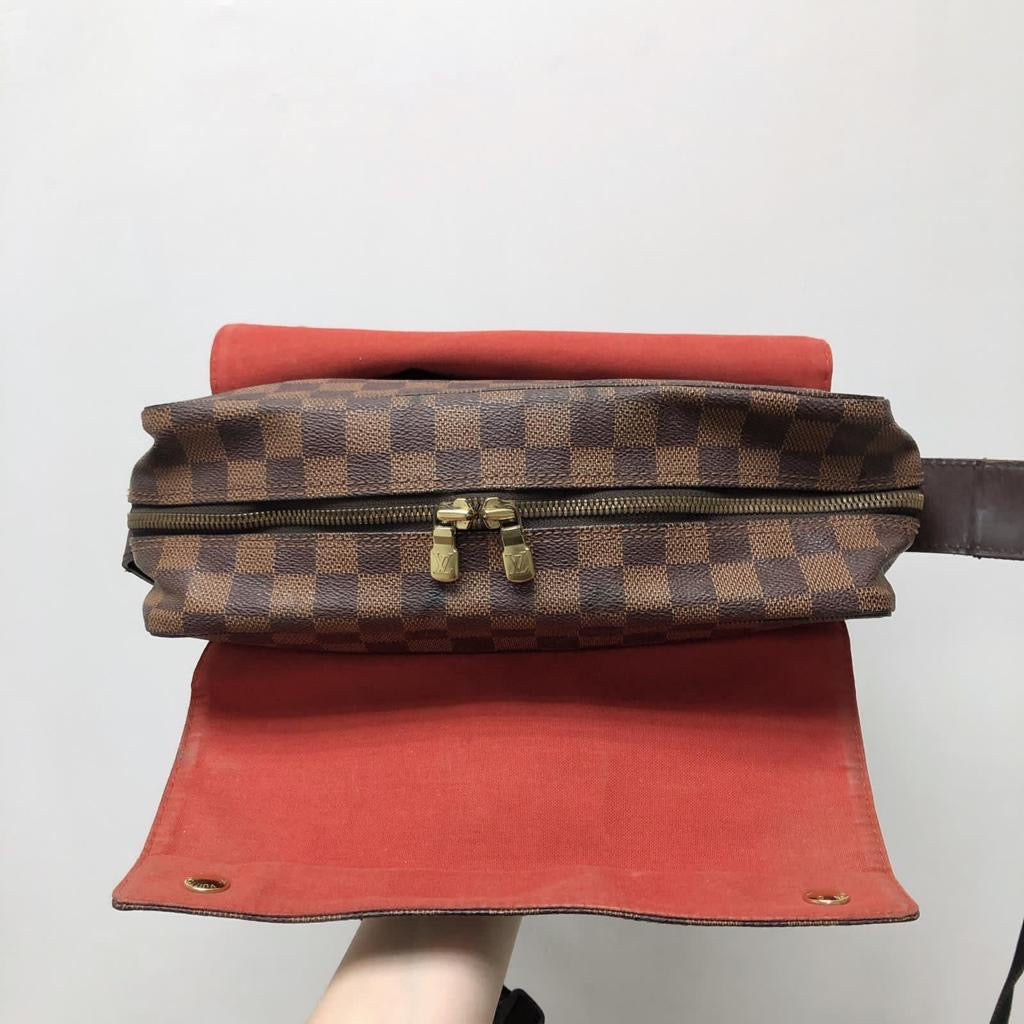 Louis-Vuitton Damier Ebene Daniel GM Messenger Bag