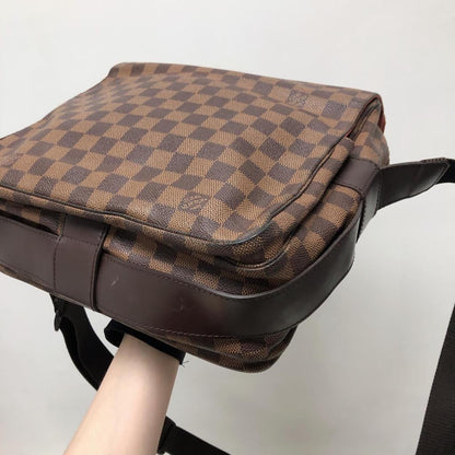 Louis-Vuitton Damier Ebene Daniel GM Messenger Bag