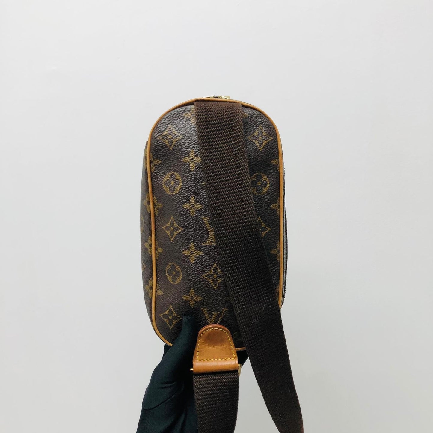 Louis-Vuitton Monogram Pochette Gange Crossbody Fanny Waist Belt Bag
