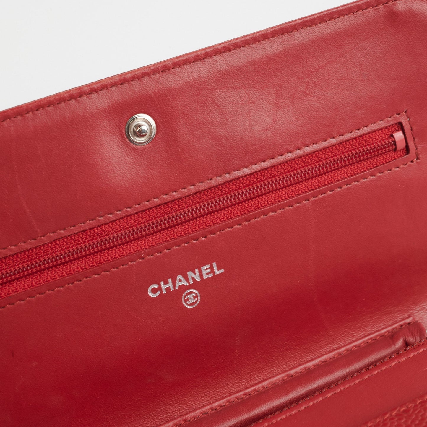 Chanel Wallet On Chain (WOC) Red