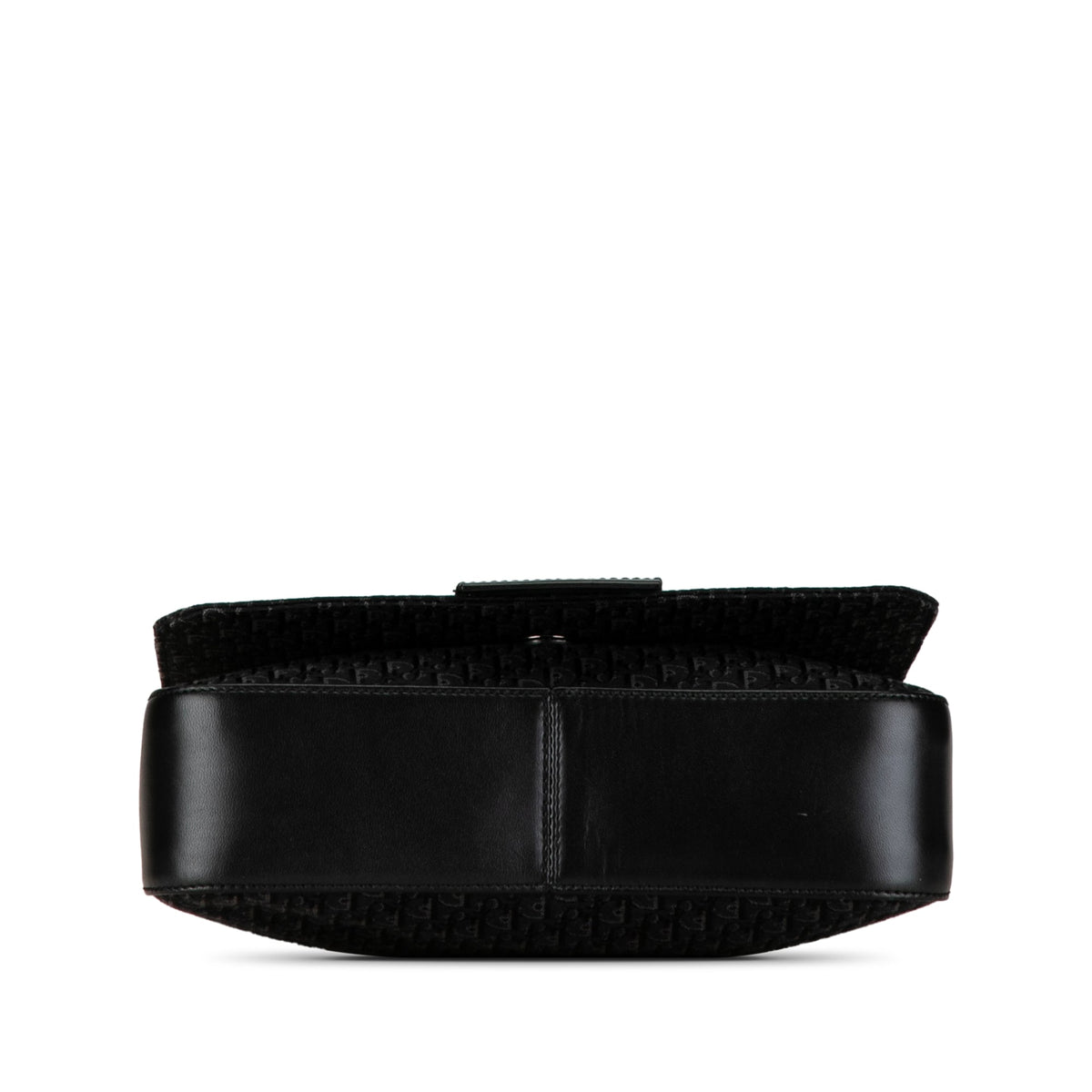 Oblique Canvas Street Chic Crossbody