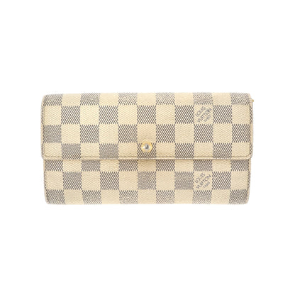 LOUIS VUITTON Wallet in White Canvas