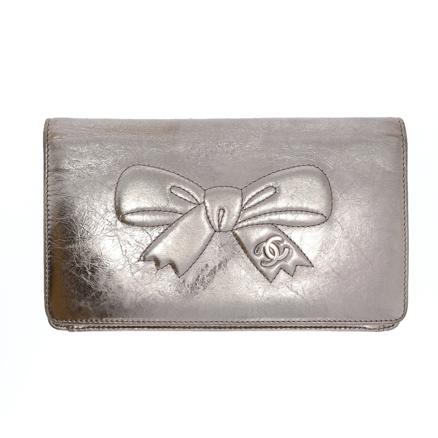CHANEL Wallet in Metallic Leather